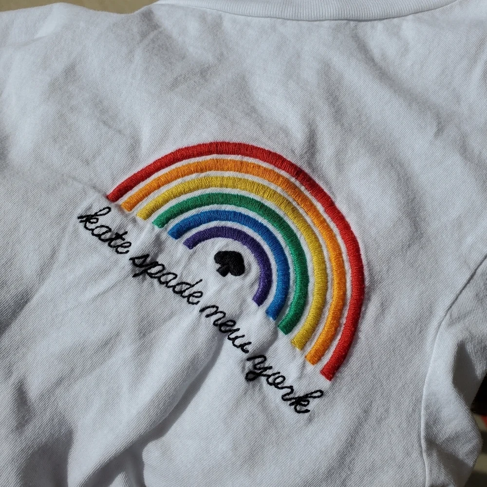 kate spade white rainbow embroidered women's short sleeve top size xl euc